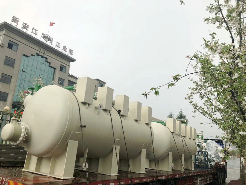 杭州新安江工業(yè)泵有限公司-水噴射真空機組、pph纏繞儲罐等